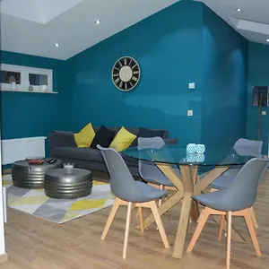 https://chez-vivi.brusselshotelsbook.com